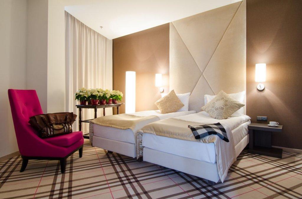 Hotel Rzeszow Ngoại thất bức ảnh