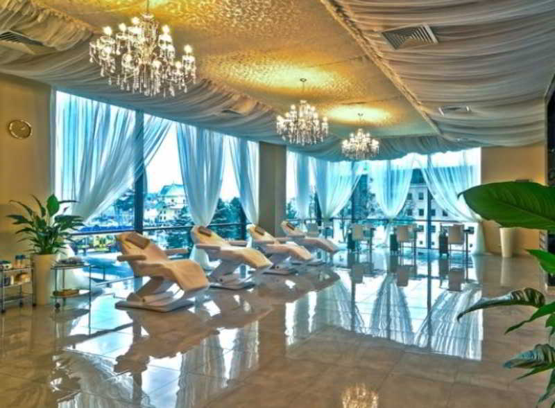 Hotel Rzeszow Ngoại thất bức ảnh