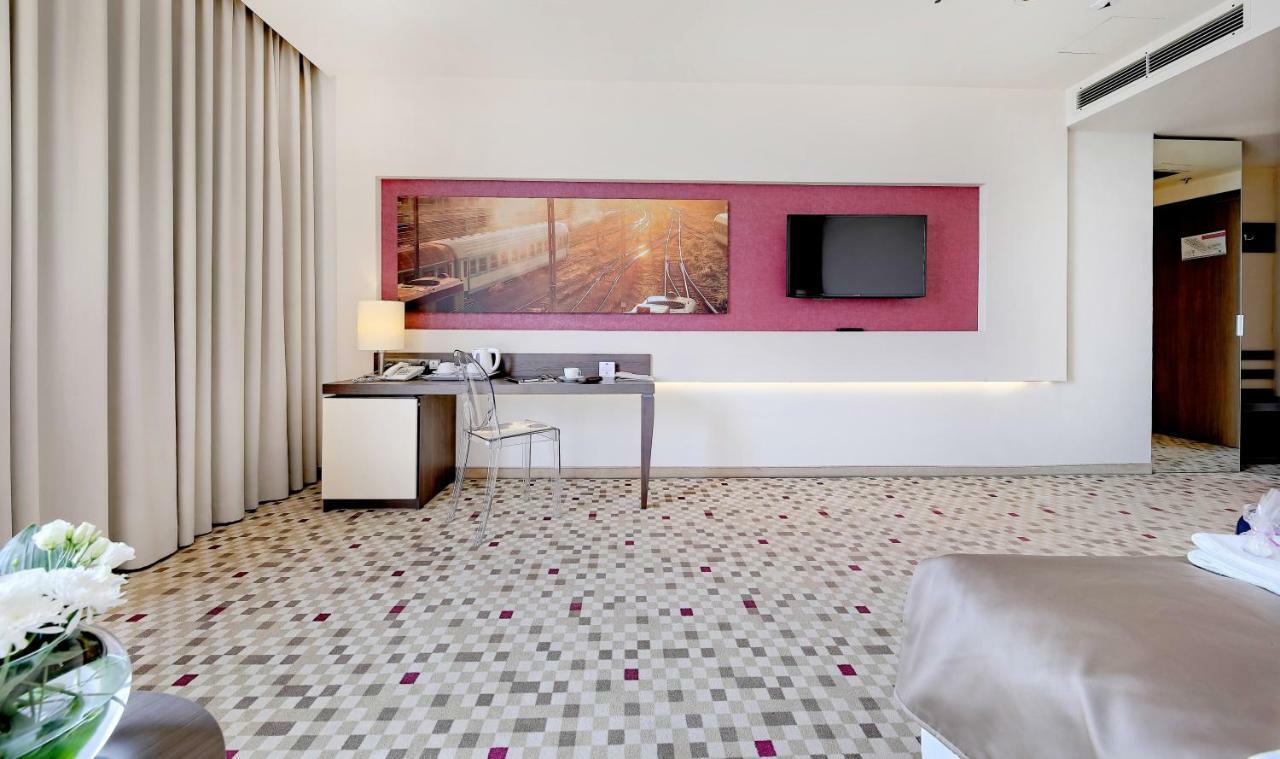 Hotel Rzeszow Ngoại thất bức ảnh