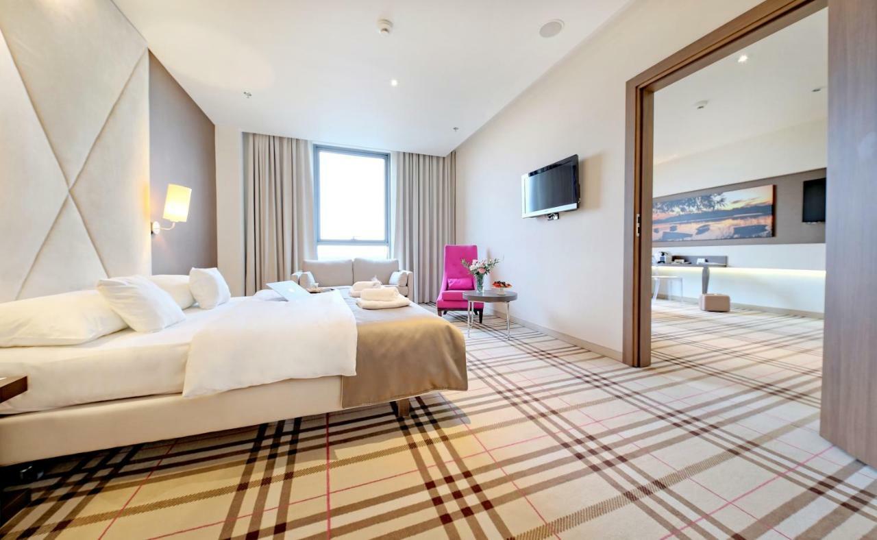Hotel Rzeszow Ngoại thất bức ảnh
