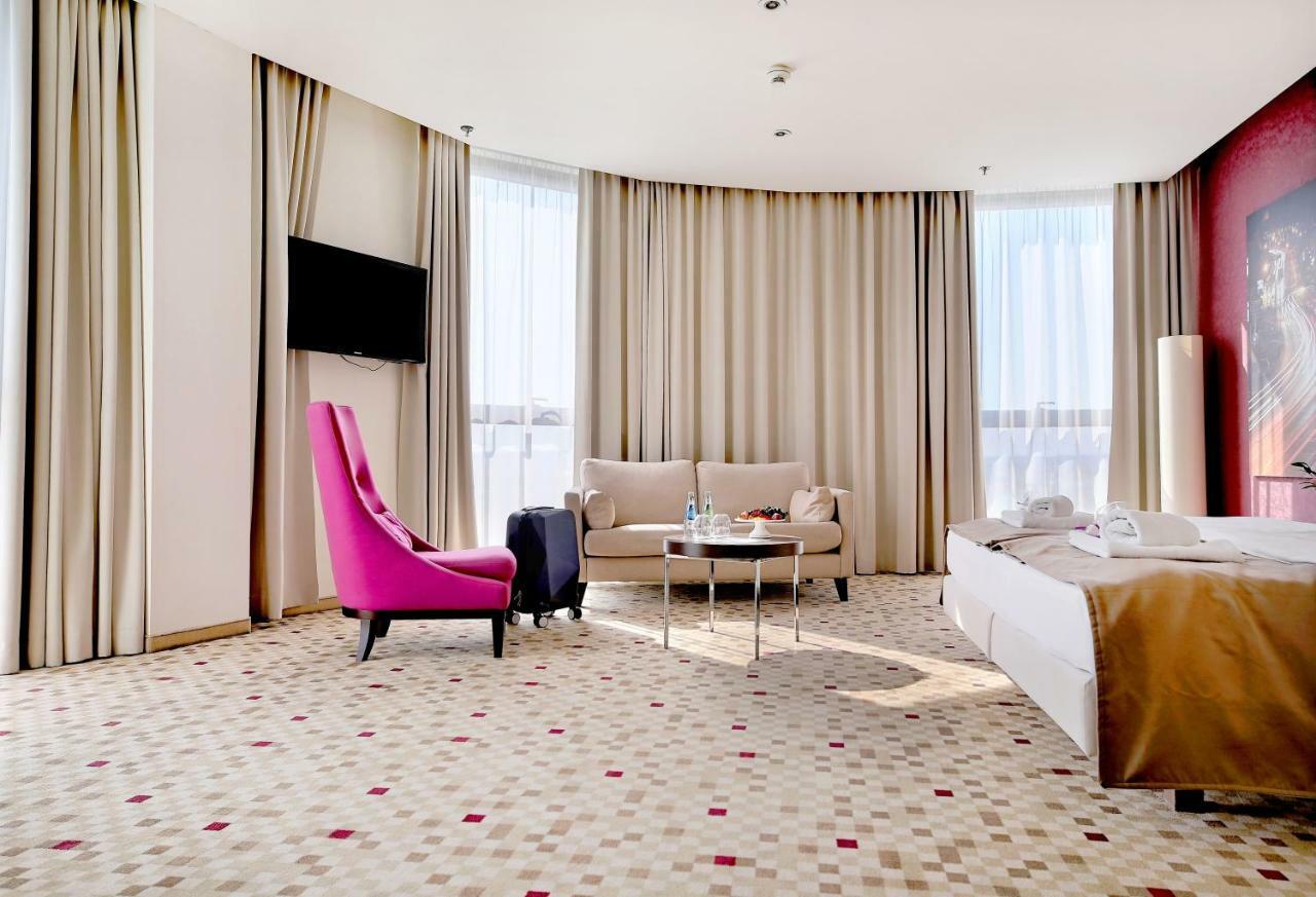 Hotel Rzeszow Ngoại thất bức ảnh