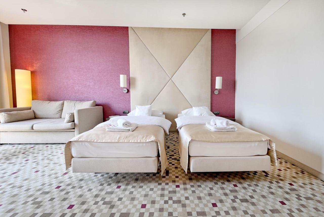 Hotel Rzeszow Ngoại thất bức ảnh