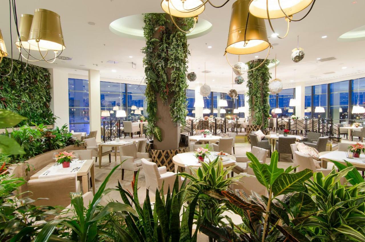 Hotel Rzeszow Ngoại thất bức ảnh