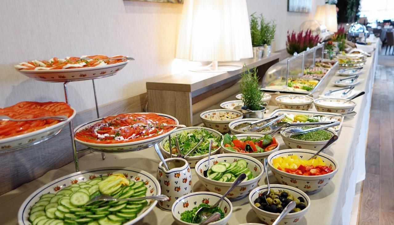 Hotel Rzeszow Ngoại thất bức ảnh